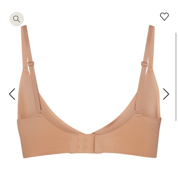 SKIMS sleek nude color bra - Picture 3 of 9